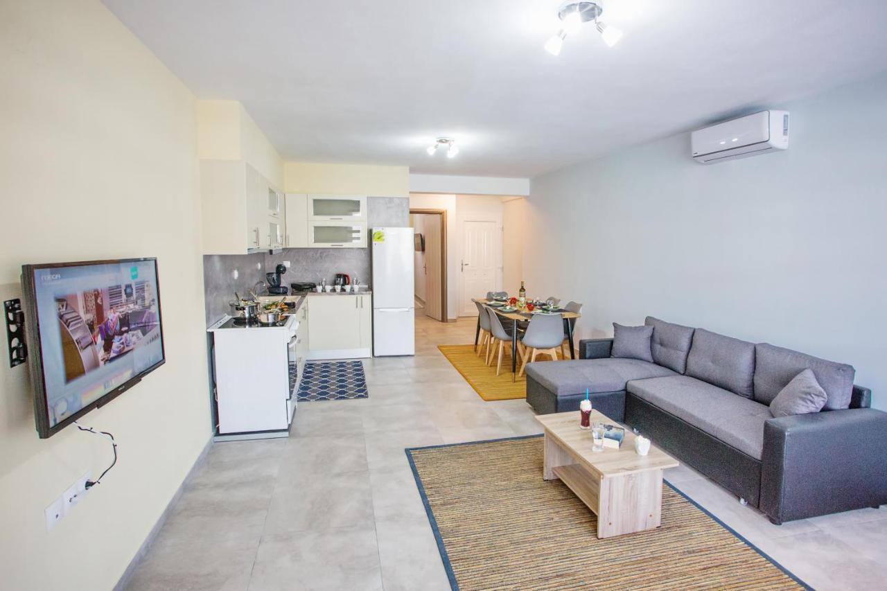 Rent House Diamond Appartement Nea Iraklitsa Buitenkant foto